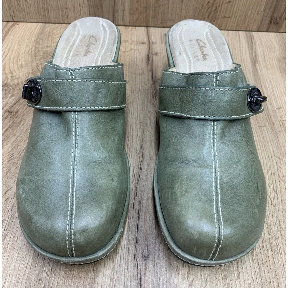 Clarks Artisan Leather Wedge Mule Clogs Women's 9M Olive Green Comfort Slip On